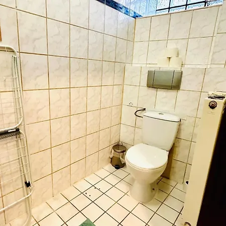 Perfekte Für Monteure&handwerker In Mit Wlan Apartamento